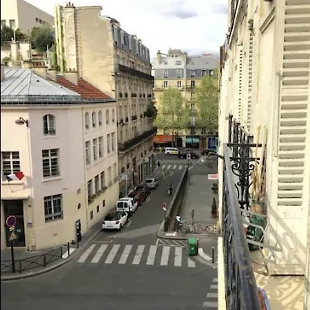 Sorbonne Parking Free